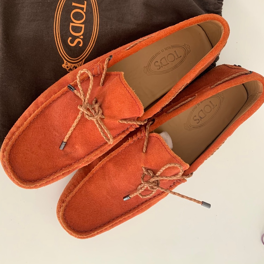 Tod’s timeless gommino suede driving shoes